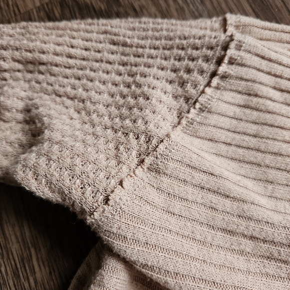 Free People Size Large Slouchy Boho Vintage Sweater Dusty Rose Pink - Picture 3 of 4